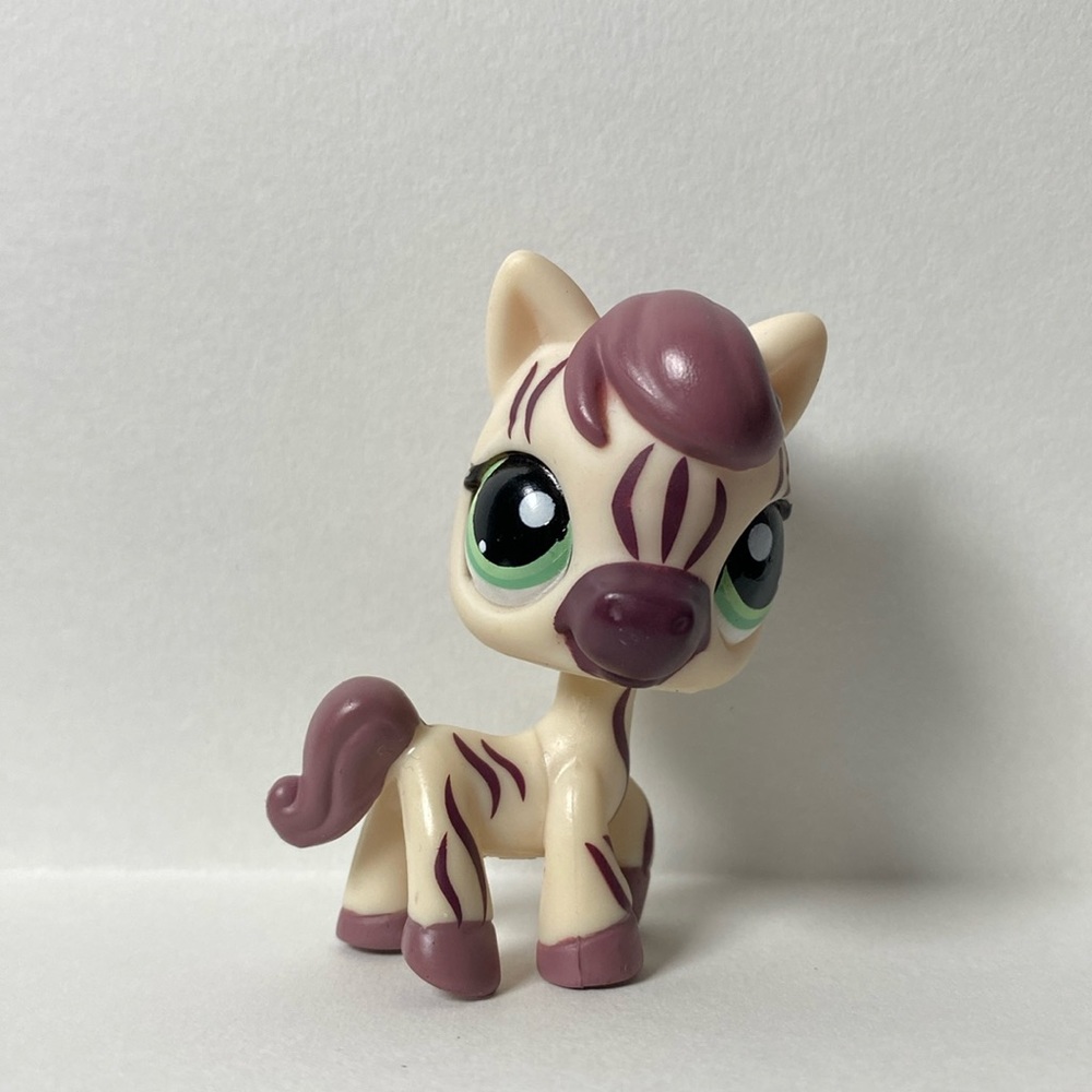 Littlest pet shop zebra